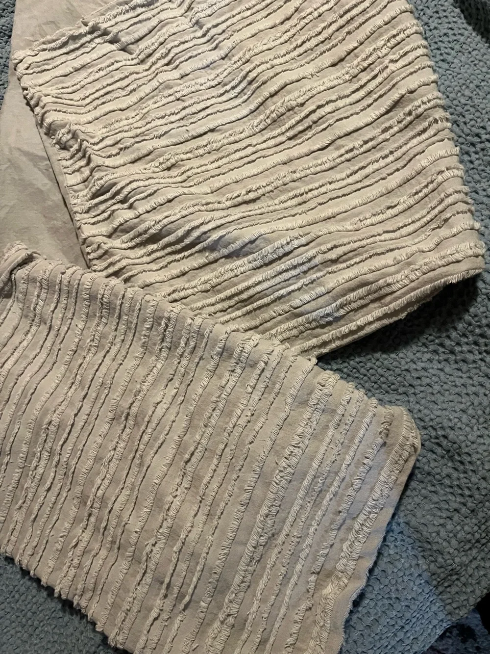 Nicole Miller ~ Light Gray Pillow Shams~ 💯 Cotton ~ 2 shams
